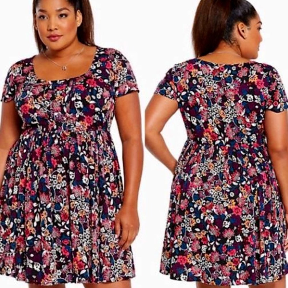 Torrid Floral Pintuck Challis Dress Size 2